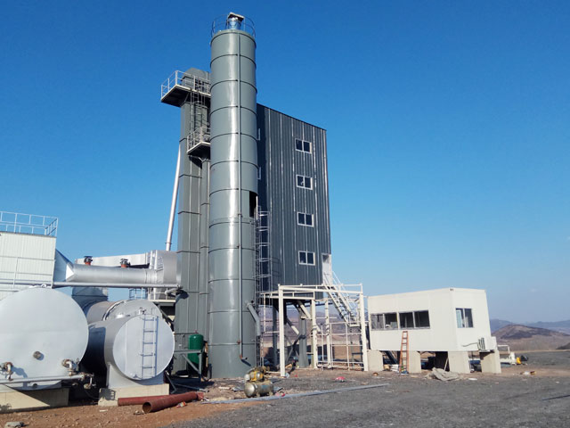 LB2000瀝青攪拌(bàn)站